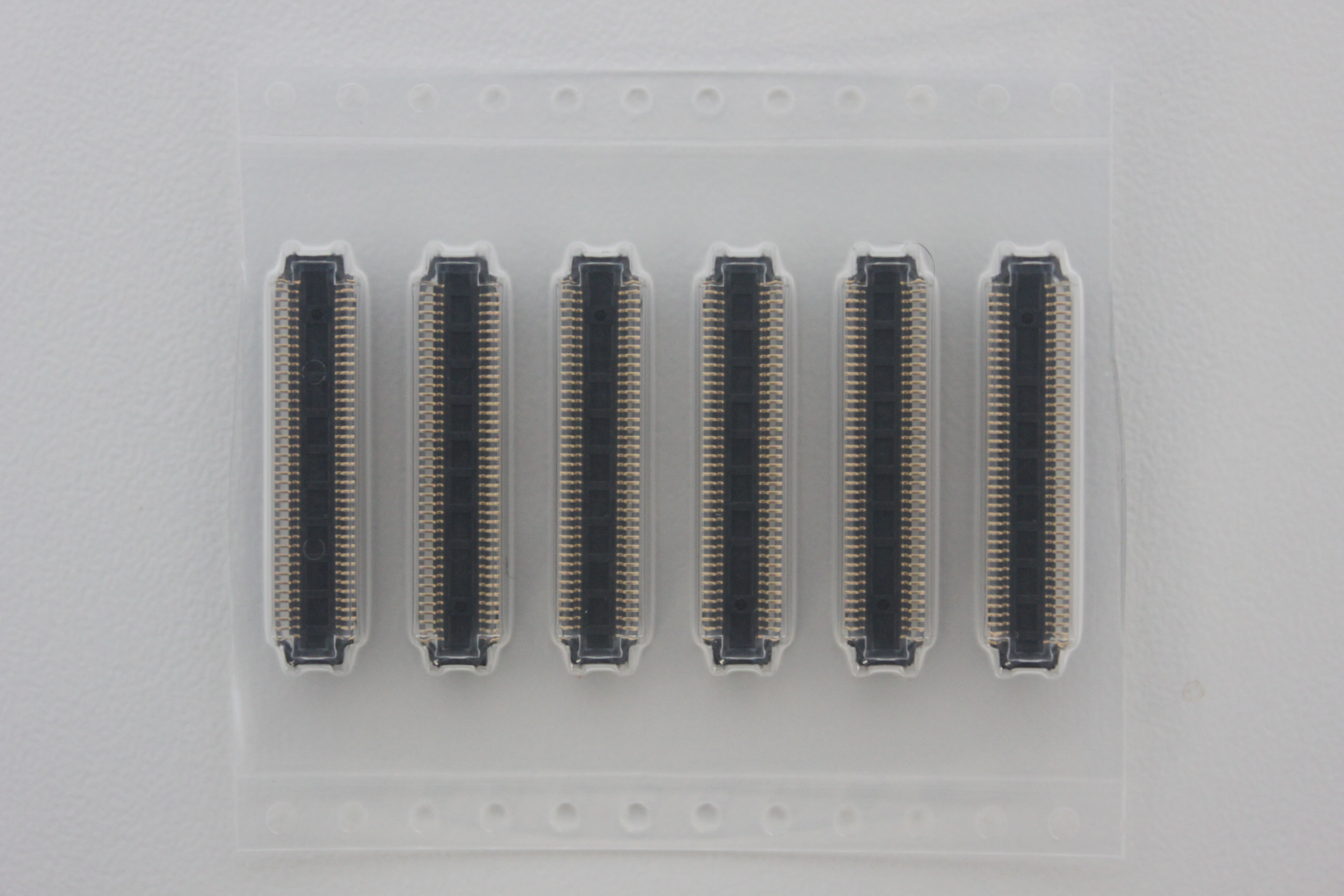 Złącze B2B Do Modułów Gemalto 80-Pin 4Mm